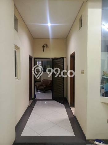 Ruko Bagus Dijual LB 412m2 Lokasi Strategis Surabaya Area Cocok untuk Berbisnis Ruko Bagus Dijual LB 412m2 Lokasi Strategis Surabaya Area Cocok untuk Berbisnis