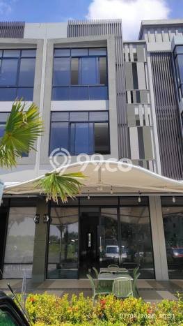 Ruko untuk Disewa di Pusat Surabaya Luas Bangunan 300m2 Ruko untuk Disewa di Pusat Surabaya Luas Bangunan 300m2