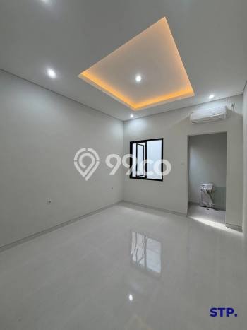 Rumah Modern 3 KT di Mulyosari Surabaya Unfurnished Rumah Modern 3 KT di Mulyosari Surabaya Unfurnished