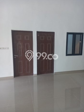 Rumah Luas Asri 3 KT Siap Huni di Gununganyar Surabaya Rumah Luas Asri 3 KT Siap Huni di Gununganyar Surabaya