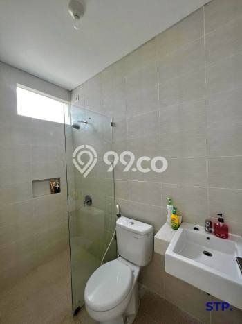 Dijual Hunian Rumah Terawat 2 KT di Citraland, Surabaya Dijual Hunian Rumah Terawat 2 KT di Citraland, Surabaya