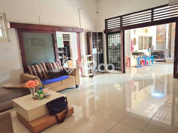 Dijual Rumah Mewah Exclusive di Jatinegara, Jakarta Timur Dijual Rumah Mewah Exclusive di Jatinegara, Jakarta Timur