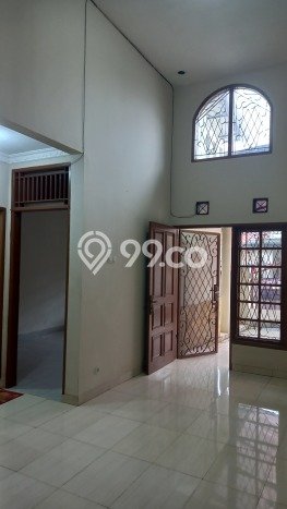 Jual Rumah Favorit Siap Huni LB 130m2 di Cipondoh, Tangerang Jual Rumah Favorit Siap Huni LB 130m2 di Cipondoh, Tangerang