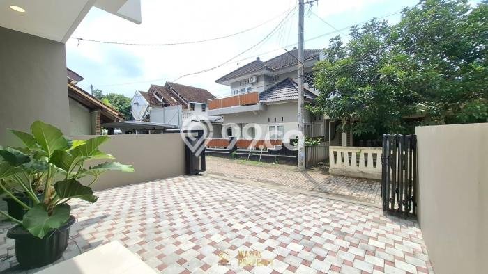 Dijual Rumah 4 KT di Depok, Sleman - Luas Tanah 130m2m² Dijual Rumah 4 KT di Depok, Sleman - Luas Tanah 130m2m²