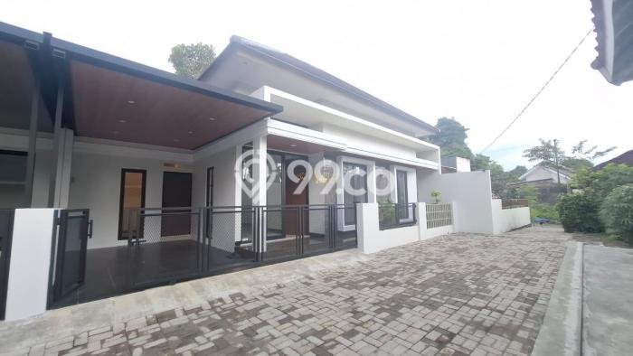 Rumah Strategis Modern Lb 83m2 di Ngaglik, Sleman Rumah Strategis Modern Lb 83m2 di Ngaglik, Sleman