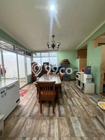 Hunian Mewah LB 170m2 Siap Pakai Desain Elegan di Bintaro, Tangerang Selatan Hunian Mewah LB 170m2 Siap Pakai Desain Elegan di Bintaro, Tangerang Selatan
