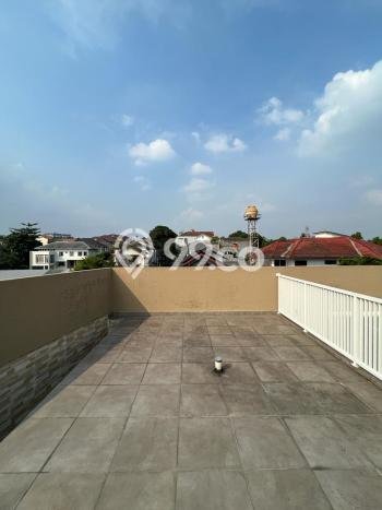 Rumah Elit Modern Tanpa Renovasi di Lebak Bulus Jakarta Selatan Rumah Elit Modern Tanpa Renovasi di Lebak Bulus Jakarta Selatan