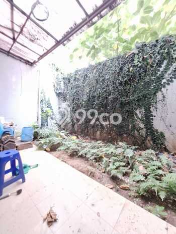 For Sale! Luxury House LT 200m2 Desain Modern di Cinere For Sale! Luxury House LT 200m2 Desain Modern di Cinere