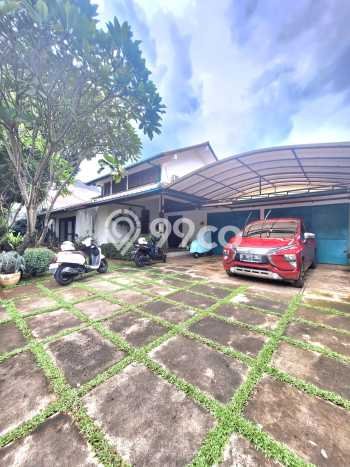 Rumah Luxury Modern Tanpa Renovasi di Cipete Jakarta Selatan Rumah Luxury Modern Tanpa Renovasi di Cipete Jakarta Selatan