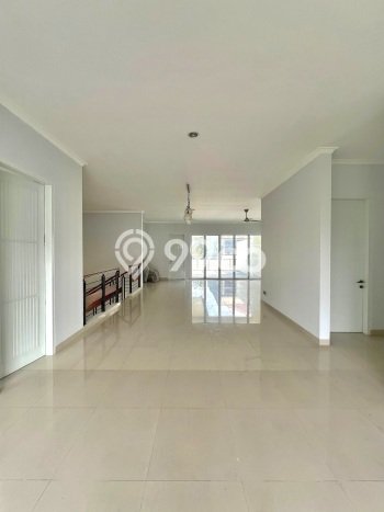 Rumah Luxury Modern Tanpa Renovasi di Veteran Jakarta Selatan Rumah Luxury Modern Tanpa Renovasi di Veteran Jakarta Selatan