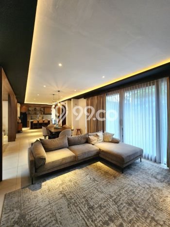 Rumah Elit Modern Tanpa Renovasi di Lebak Bulus Jakarta Selatan Rumah Elit Modern Tanpa Renovasi di Lebak Bulus Jakarta Selatan