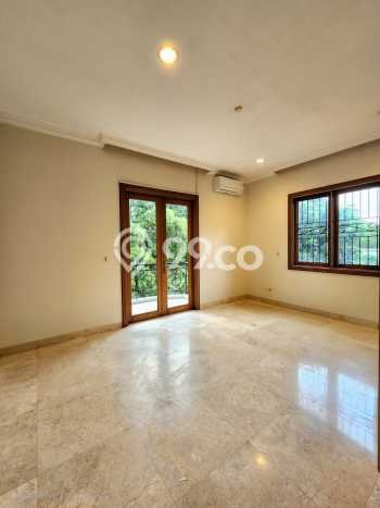 Disewakan! Rumah 4 Kamar Tidur &
4 Kamar Mandi di Pondok Indah, Jakarta Selatan Disewakan! Rumah 4 Kamar Tidur &
4 Kamar Mandi di Pondok Indah, Jakarta Selatan