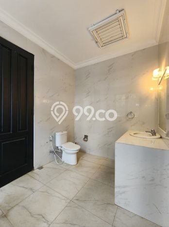 Hunian Modern Disewakan 4 Kamar di Kebayoran Baru Boleh Nego Hunian Modern Disewakan 4 Kamar di Kebayoran Baru Boleh Nego