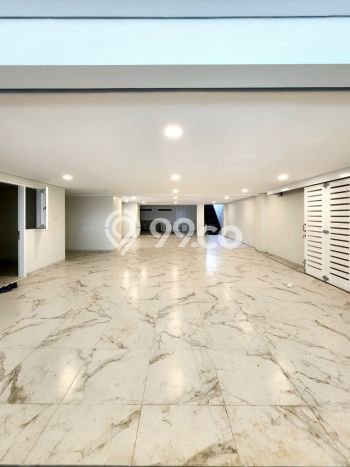 Dijual Rumah Premium dengan Fasilitas Sekitar Komplit di Cilandak, Jakarta Selatan Dijual Rumah Premium dengan Fasilitas Sekitar Komplit di Cilandak, Jakarta Selatan