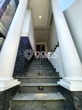 Hunian Elit LB 600m2 Siap Huni Desain Elegan di Cipete, Jakarta Selatan Hunian Elit LB 600m2 Siap Huni Desain Elegan di Cipete, Jakarta Selatan