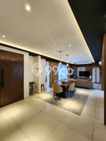 Rumah Elit Modern Tanpa Renovasi di Lebak Bulus Jakarta Selatan Rumah Elit Modern Tanpa Renovasi di Lebak Bulus Jakarta Selatan