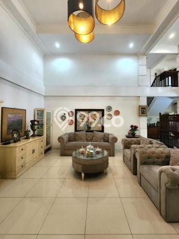 Jual Rumah Luas Elegan Dengan View Cantik di Bintaro, Jakarta Selatan Jual Rumah Luas Elegan Dengan View Cantik di Bintaro, Jakarta Selatan
