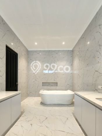 Hunian Modern Disewakan 4 Kamar di Kebayoran Baru Boleh Nego Hunian Modern Disewakan 4 Kamar di Kebayoran Baru Boleh Nego