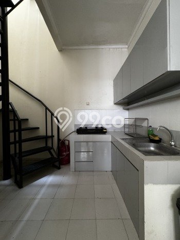 Rumah Mewah LB 385m2 Siap Huni Desain Elegan di Kemang, Jakarta Selatan Rumah Mewah LB 385m2 Siap Huni Desain Elegan di Kemang, Jakarta Selatan