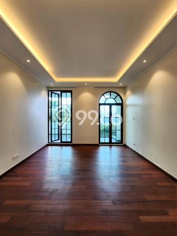 Dijual Rumah Premium dengan Fasilitas Sekitar Komplit di Cilandak, Jakarta Selatan Dijual Rumah Premium dengan Fasilitas Sekitar Komplit di Cilandak, Jakarta Selatan