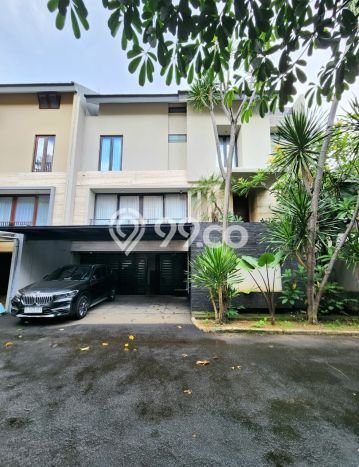 Rumah Elit Modern Tanpa Renovasi di Lebak Bulus Jakarta Selatan Rumah Elit Modern Tanpa Renovasi di Lebak Bulus Jakarta Selatan