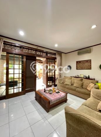 Dijual Rumah Mewah Elegan Dengan View Cantik di Lebak Bulus, Jakarta Selatan Dijual Rumah Mewah Elegan Dengan View Cantik di Lebak Bulus, Jakarta Selatan