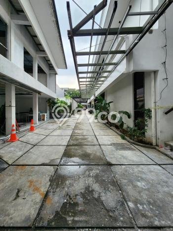 FOR SALE! Kantor di Kebayoran Baru Jakarta Selatan, LT 1600m2, LB 2000m2 FOR SALE! Kantor di Kebayoran Baru Jakarta Selatan, LT 1600m2, LB 2000m2