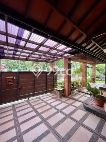 Dijual Rumah Mewah Elegan Dengan View Cantik di Lebak Bulus, Jakarta Selatan Dijual Rumah Mewah Elegan Dengan View Cantik di Lebak Bulus, Jakarta Selatan
