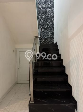 RARE UNIT! Rumah di Kalideres, 3 KM, View Indah, Luas 120m2m² LB 210m2m² RARE UNIT! Rumah di Kalideres, 3 KM, View Indah, Luas 120m2m² LB 210m2m²
