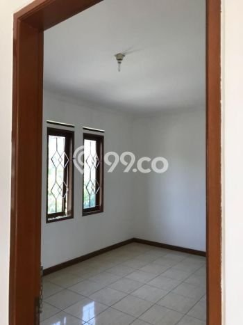 Rumah 2 Lantai Siap Huni di Mekarwangi Bandung Rumah 2 Lantai Siap Huni di Mekarwangi Bandung