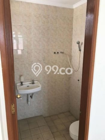 Rumah 2 Lantai Siap Huni di Mekarwangi Bandung Rumah 2 Lantai Siap Huni di Mekarwangi Bandung