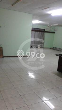 Dijual Rumah Luas Megah Dengan View Eksklusif di Grogol, Jakarta Barat Dijual Rumah Luas Megah Dengan View Eksklusif di Grogol, Jakarta Barat