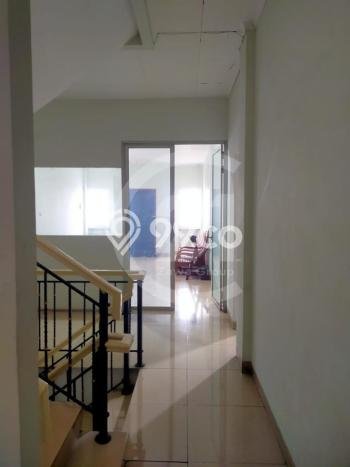 Ruko Bagus Dijual LB 222m2 Lokasi Strategis Jakarta Barat Area Cocok untuk Berbisnis Ruko Bagus Dijual LB 222m2 Lokasi Strategis Jakarta Barat Area Cocok untuk Berbisnis