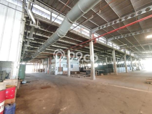 Pabrik di Sumbersari, Luas 23604m2m², Mainroad, Lokasi Strategis Pabrik di Sumbersari, Luas 23604m2m², Mainroad, Lokasi Strategis