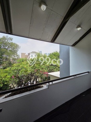 Ready to Use! Luxury House LT 217m2 Desain Modern di Meruya Ready to Use! Luxury House LT 217m2 Desain Modern di Meruya