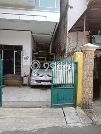Kos-kosan Dijual di Petojo Jakarta Pusat Luas 146m2 Kos-kosan Dijual di Petojo Jakarta Pusat Luas 146m2
