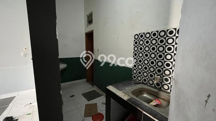Disewakan Ruko di Kawasan Ramai Tanjung Duren Luas 66m2 Disewakan Ruko di Kawasan Ramai Tanjung Duren Luas 66m2