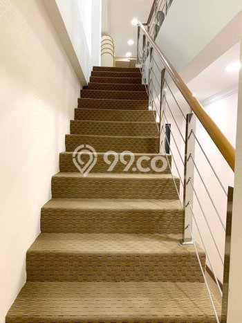 Untuk Dijual! Ruko di Central Park Jakarta Barat LT 81m2 / LB 324m2 Kawasan Bisnis Untuk Dijual! Ruko di Central Park Jakarta Barat LT 81m2 / LB 324m2 Kawasan Bisnis