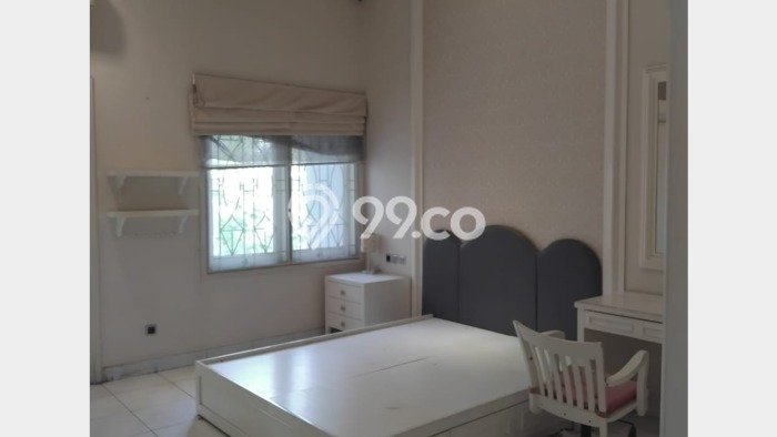 Disewakan! Rumah 3 Kamar Tidur &
2 Kamar Mandi di Pantai Indah Kapuk, Jakarta Utara Disewakan! Rumah 3 Kamar Tidur &
2 Kamar Mandi di Pantai Indah Kapuk, Jakarta Utara