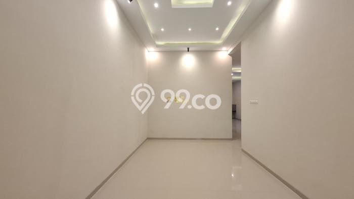 For Sale Rumah 3 Kamar Lokasi Ideal Nyaman dan Strategis di Depok For Sale Rumah 3 Kamar Lokasi Ideal Nyaman dan Strategis di Depok