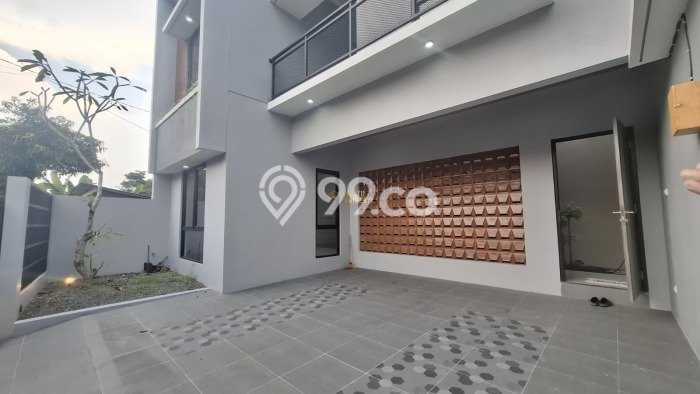 Dijual Cepat Rumah Bagus Siap Huni LB 135m2 di Mlati, Sleman Dijual Cepat Rumah Bagus Siap Huni LB 135m2 di Mlati, Sleman