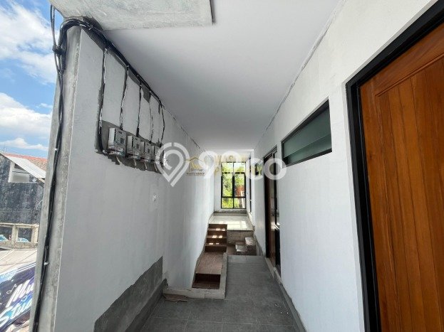 Rumah Kost untuk Dijual di Depok dengan 18 KT, 19 KM, Luas 380m2 Rumah Kost untuk Dijual di Depok dengan 18 KT, 19 KM, Luas 380m2