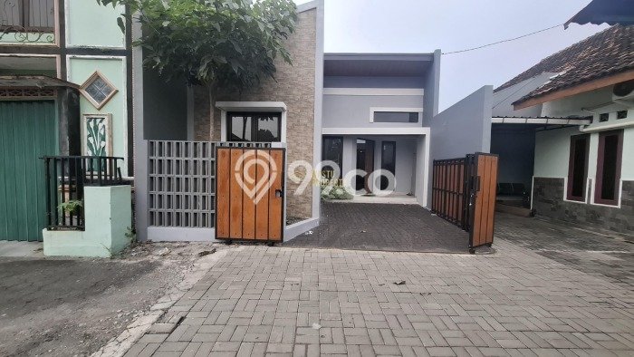 Rumah Modern Cantik 3 KT Siap Huni di Gamping Rumah Modern Cantik 3 KT Siap Huni di Gamping