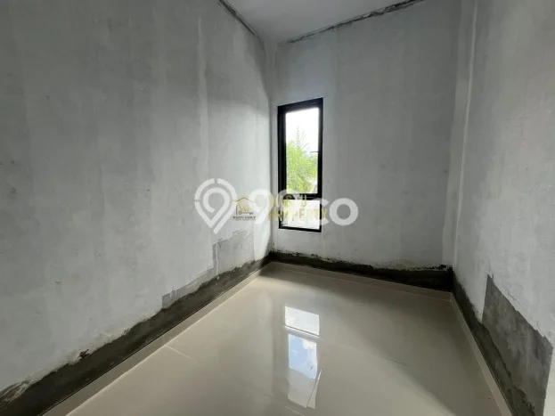 Rumah Kost untuk Dijual di Depok dengan 18 KT, 19 KM, Luas 380m2 Rumah Kost untuk Dijual di Depok dengan 18 KT, 19 KM, Luas 380m2
