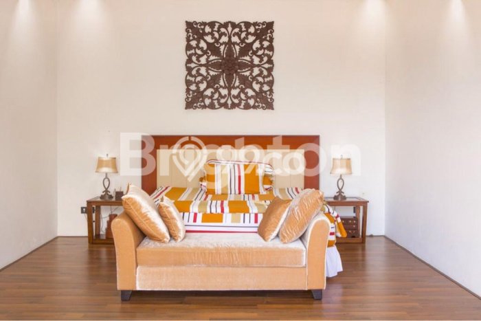Aset Strategis! Vila di , Dimensi 480m2m², Lokasi Premium dengan potensi meningkat Aset Strategis! Vila di , Dimensi 480m2m², Lokasi Premium dengan potensi meningkat