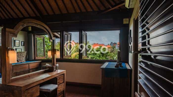 Dijual! Vila Kawasan , Ukuran 823m2m², Akses Mudah Fasilitas Umum Dijual! Vila Kawasan , Ukuran 823m2m², Akses Mudah Fasilitas Umum