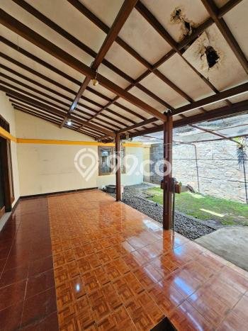 Rumah Modern Cantik 4 Kamar Siap Huni di Cimahi Utara Rumah Modern Cantik 4 Kamar Siap Huni di Cimahi Utara