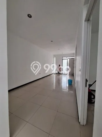 Jual Rumah Modern 3 KT di Taman Kopo Indah, Bandung Jual Rumah Modern 3 KT di Taman Kopo Indah, Bandung