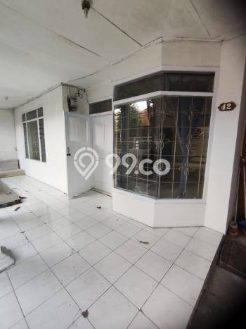 Disewakan! Rumah 3 Kamar Tidur &
1 Kamar Mandi di Bandung Kota, Bandung Disewakan! Rumah 3 Kamar Tidur &
1 Kamar Mandi di Bandung Kota, Bandung