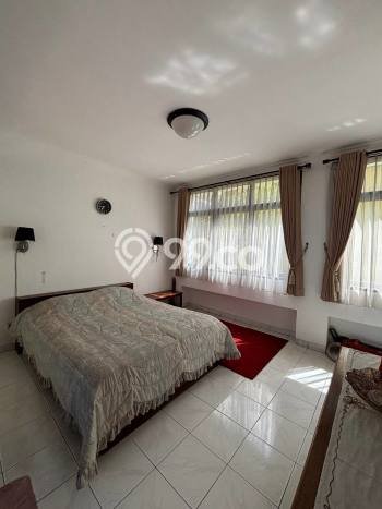 Unit Ruko Dijual di Bandung LT 243m2 & LB 700m2 Unit Ruko Dijual di Bandung LT 243m2 & LB 700m2